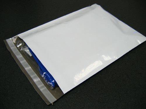 500 7 1/2 x 10 1/2 Poly Mailers Envelopes